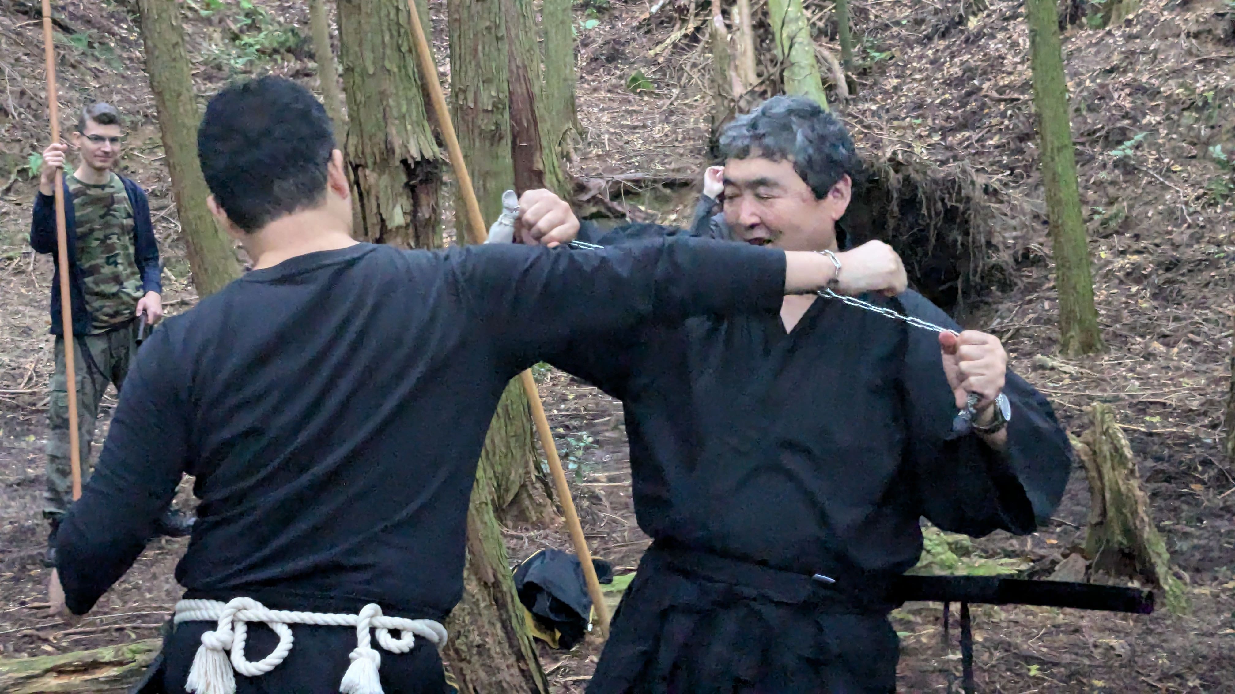 受け身を指導する川上先生