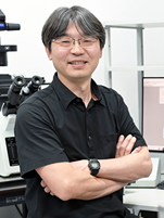 竹本先生顔写真.png