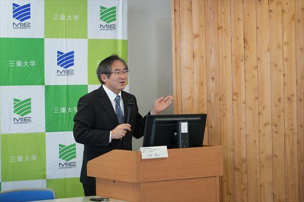 三宅秀人 副センター長・教授（研究基盤推進機構 半導体・デジタル未来創造センター）