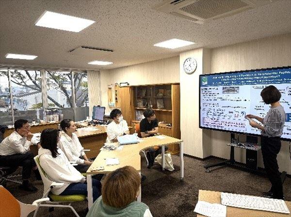 表敬訪問の様子