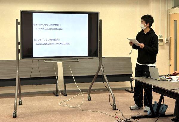留学生からの発表の様子