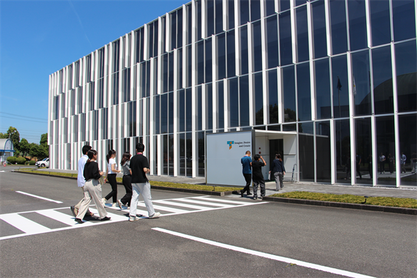 企業見学会の様子