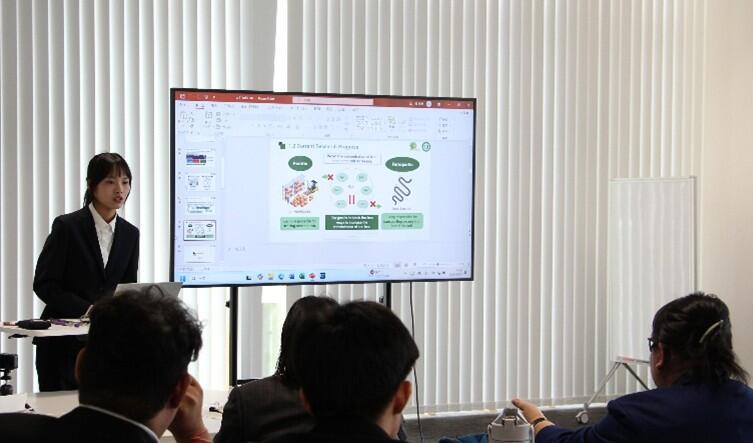 プレゼンテーションの様子