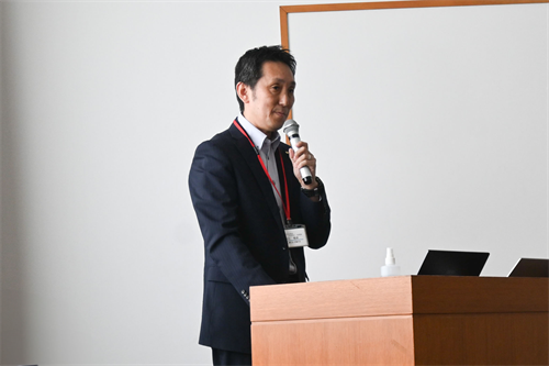 岸江　竜彦 課長補佐兼班長