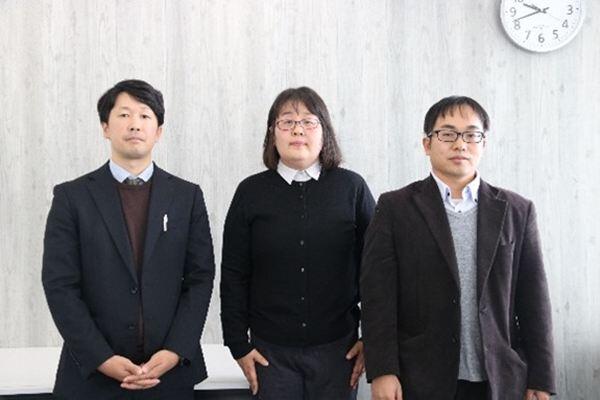 国際戦略機構　松岡知津子　准教授、生物資源学研究科　長岡誠也　助教、工学研究科　奥原俊　講師