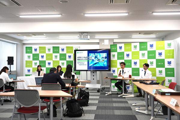 会場の様子