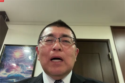 尾上課長