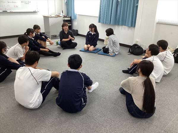 見学の様子