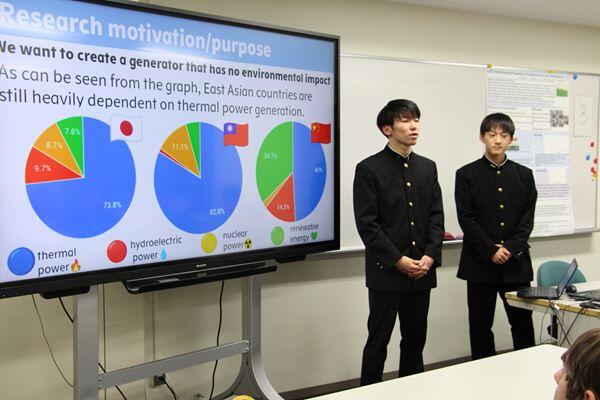 松阪高校SSH生徒と留学生の学術交流会