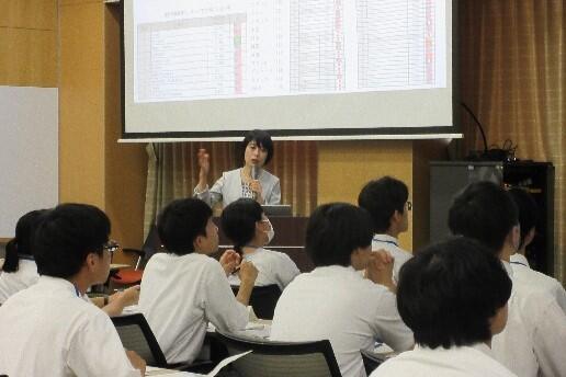 株式会社光機械製作所　代表取締役社長　西岡氏による講演