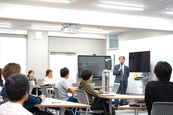 毎日新聞社 論説委員 木村旬氏