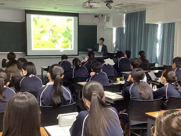 見学の様子