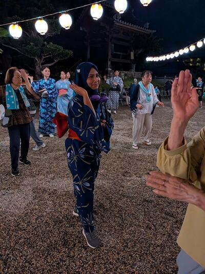 盆踊りの様子