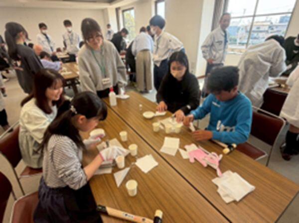 製薬工場見学＆薬づくり体験ツアー