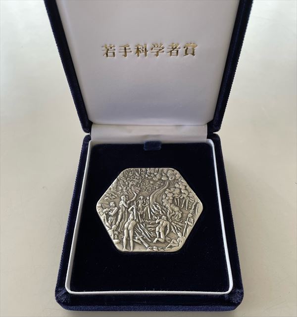 f6d80a9d0dc75629123c594176f103