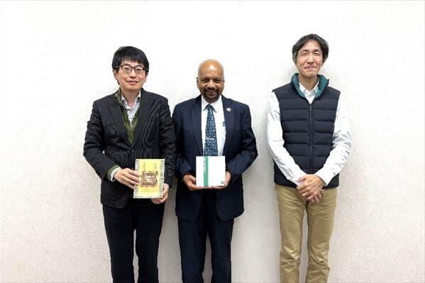 表敬訪問の様子