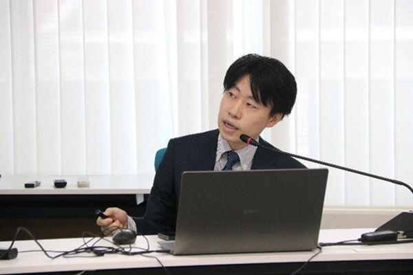 工学研究科　佐藤公亮 准教授