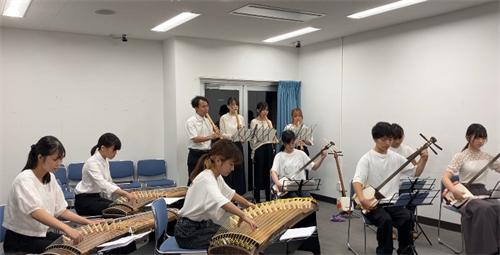 邦楽部による演奏