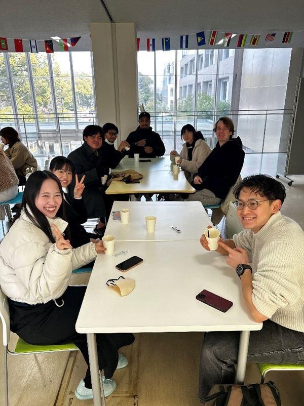 お菓子パーティー・ブルガリアDayの様子