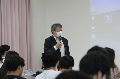 野崎教授