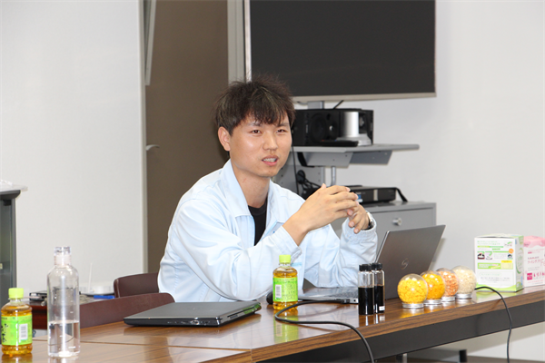 企業見学会の様子