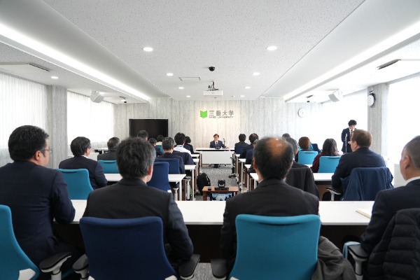 新年挨拶の様子