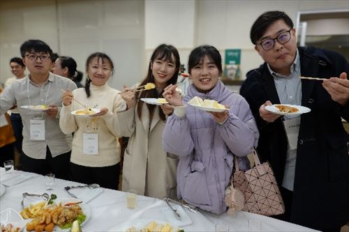 交流会の様子⑨