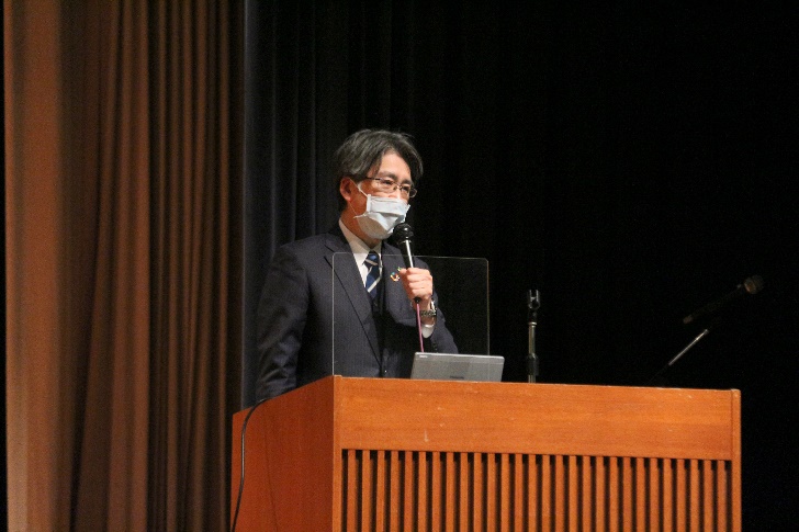 地域拠点サテライト統括者の今西理事