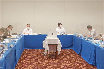 令和4年度13大学教育系学部長会議並びに事務長等協議会