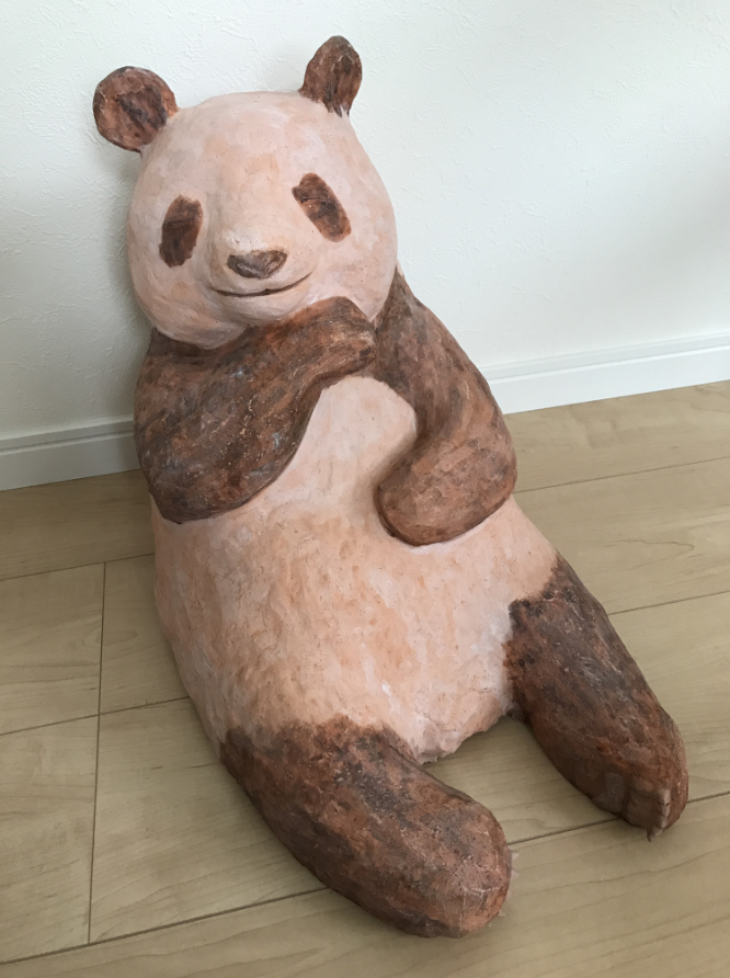 パンダの彫刻