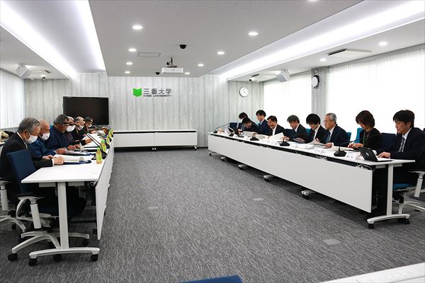 懇談会の様子