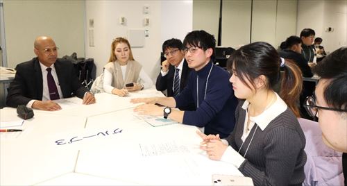 交流会の様子⑦