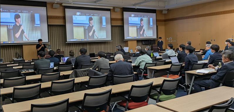 成果発表会の様子