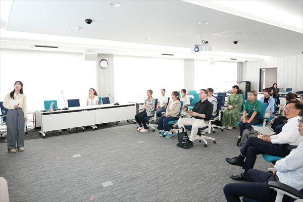 ★20240718_学生海外チャレンジ応援事業学長懇談会（壮行会） (122)_R.JPG