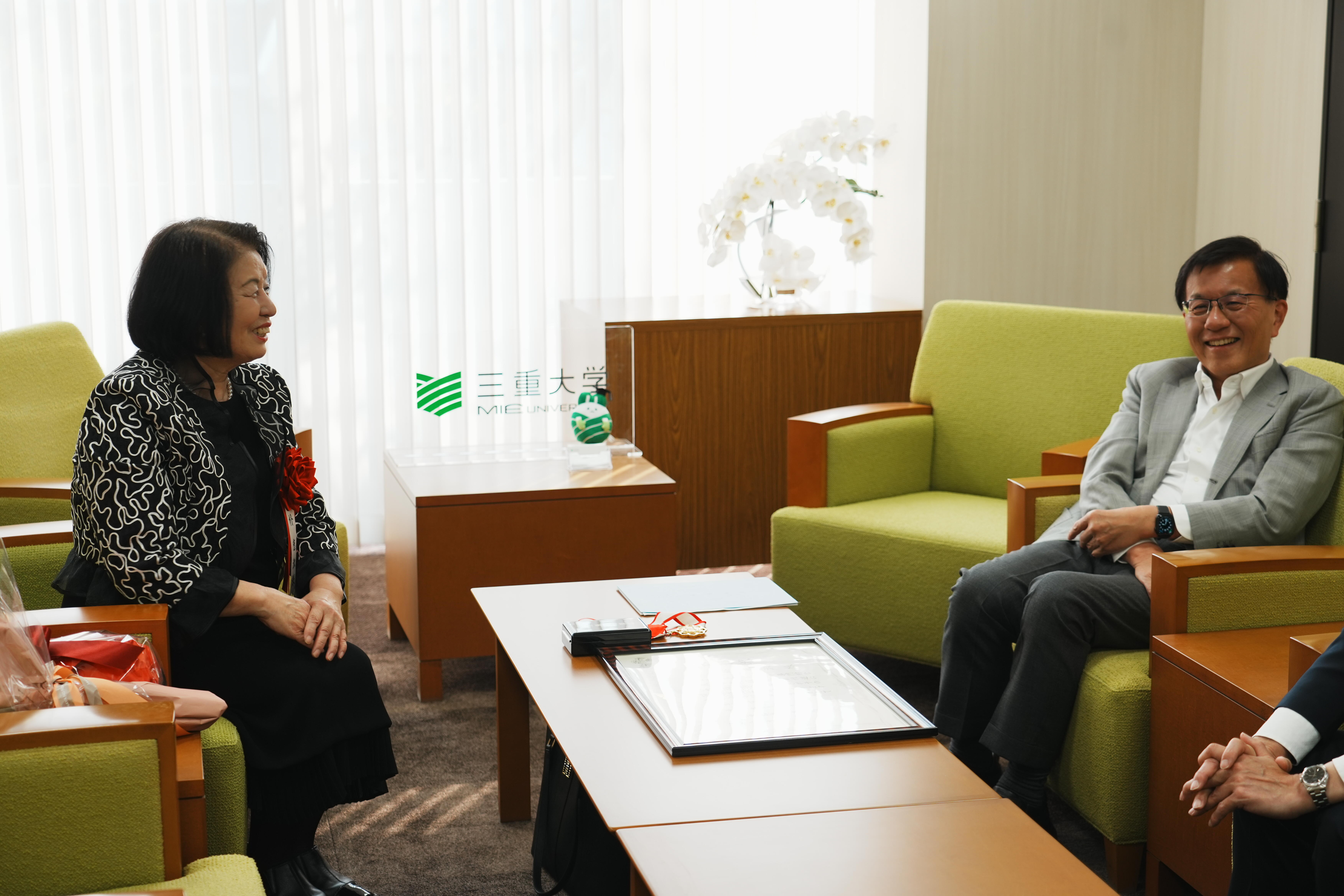 ★20250416_朴先生来訪：三重県民功労者表彰の受章報告 (28)