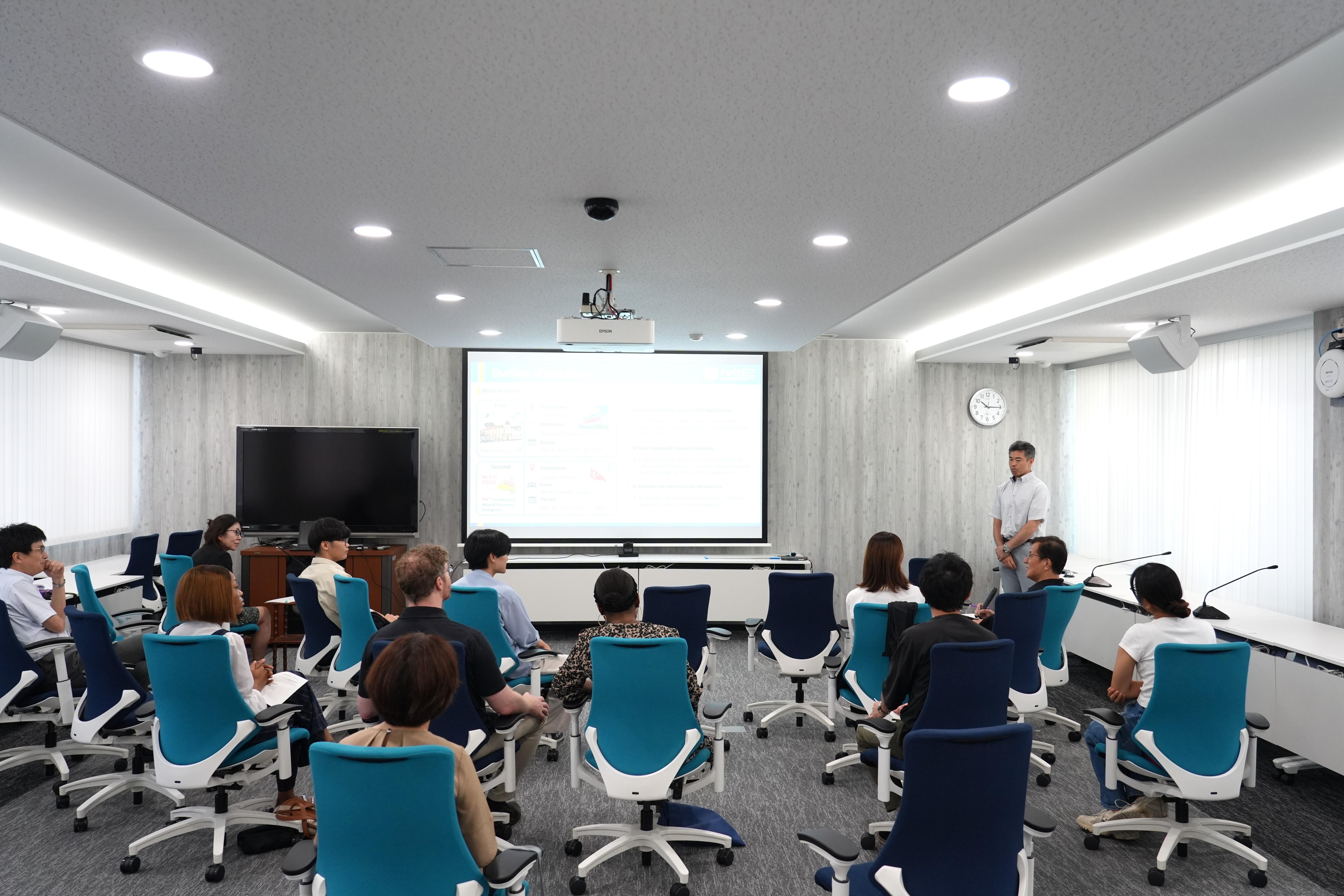 ★20260715_学生海外チャレンジ応援事業 壮行会2.JPG
